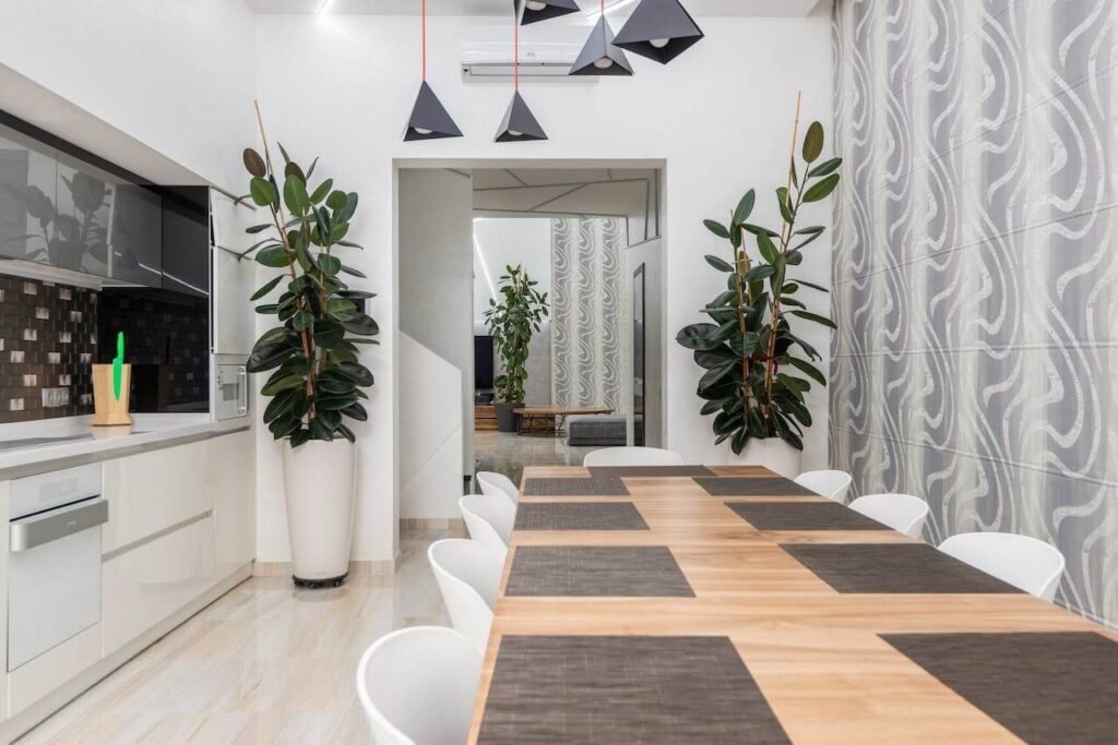 l'ambiente naturale della cucina-sala da pranzo