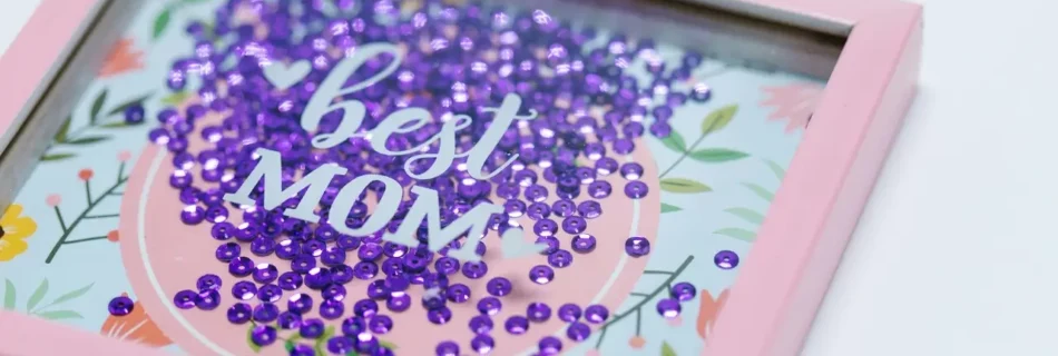 Un regalo d'arte da parete incorniciato per la mamma migliore per la Festa della Mamma